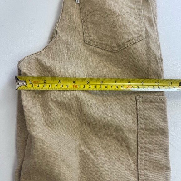 Levi's High-Waisted Wide-Leg Crop Cargo Pants - Tan - Size 24 - Picture 5 of 13